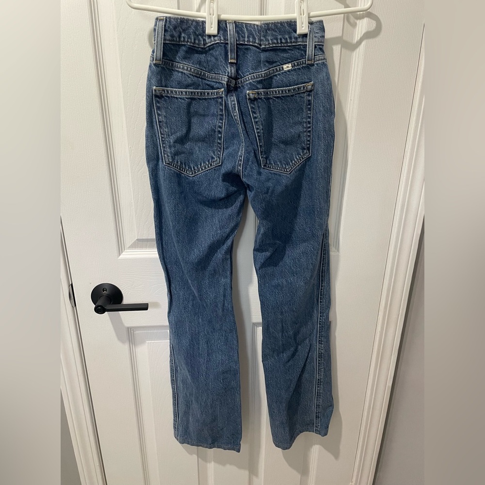 SUNDAY BEST Aritzia Zola Mom High Rise Tapered Leg Jean Size 0 - Picture 4 of 6